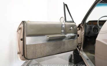 Buick-Electra-1965-Champagne-Gray-36