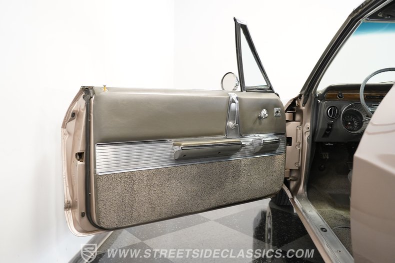 Buick-Electra-1965-Champagne-Gray-36