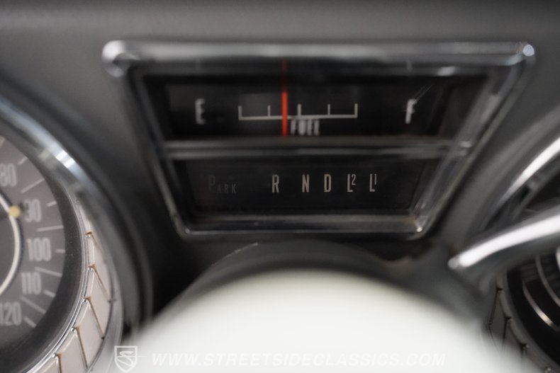 Buick-Electra-1965-Champagne-Gray-49