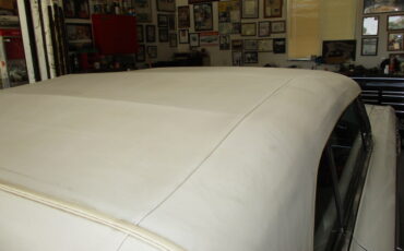 Buick-Electra-225-1962-white-brown-13