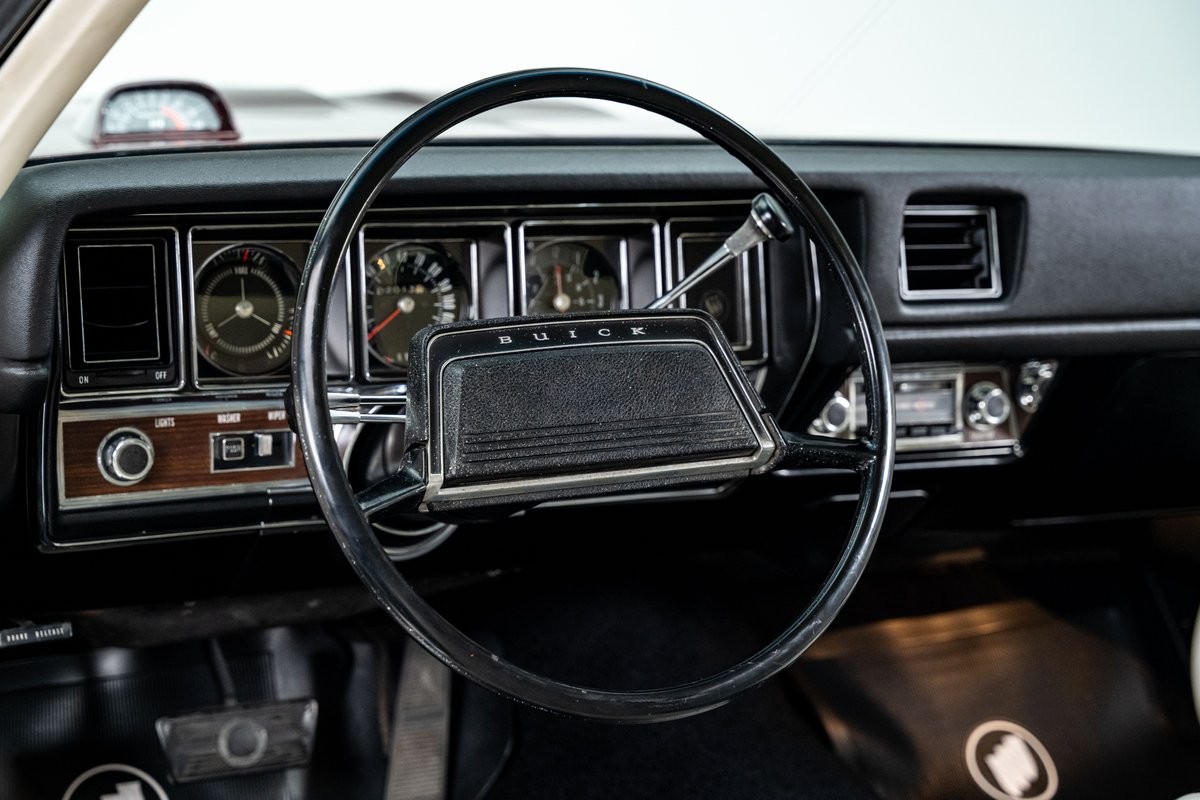 Buick-GS-1970-Hardtop-3