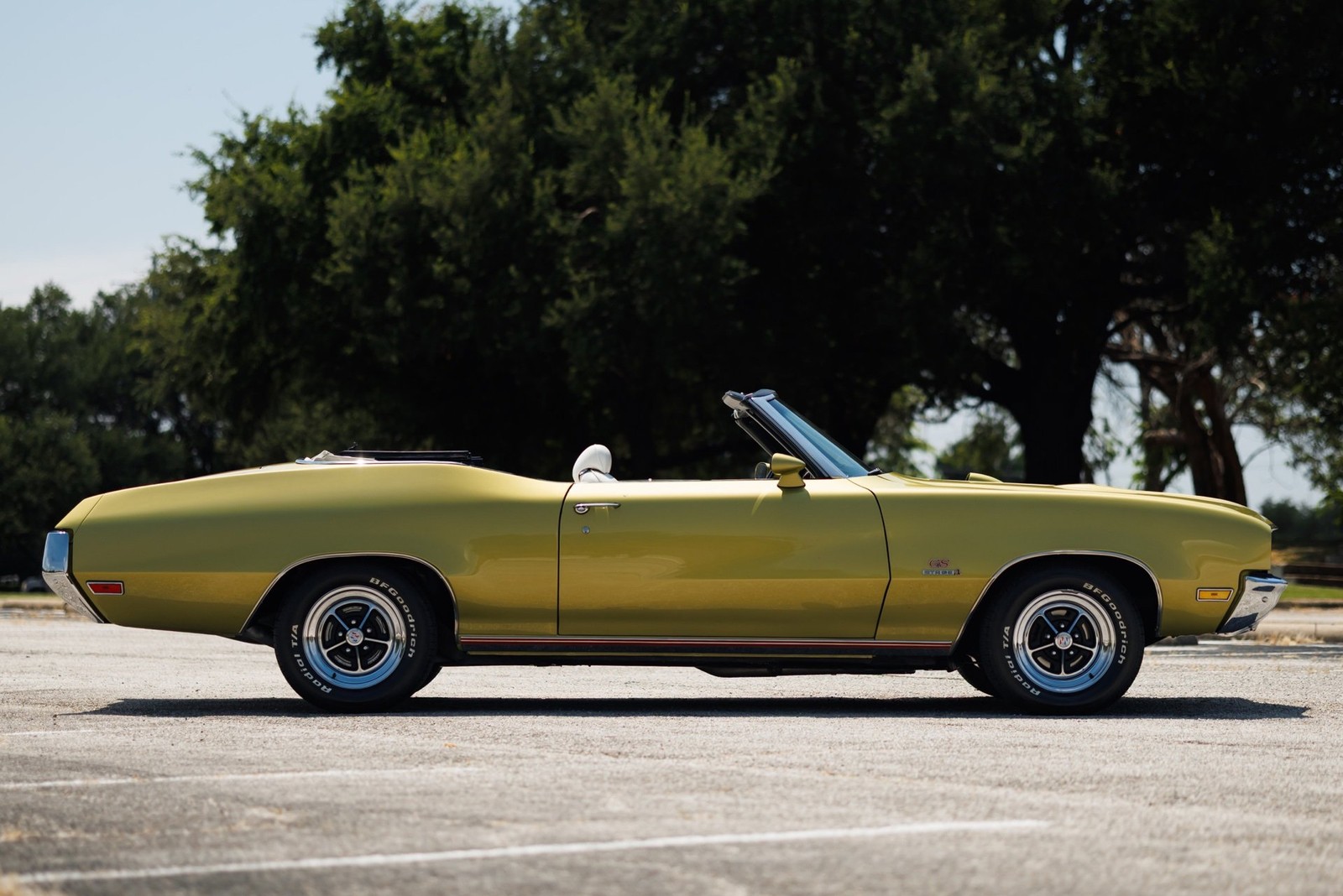Buick-GS-Convertible-1971-Convertible-29