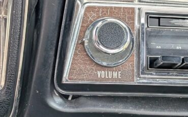 Buick-Gran-sport-1971-Fire-Red-Pearl-White-10