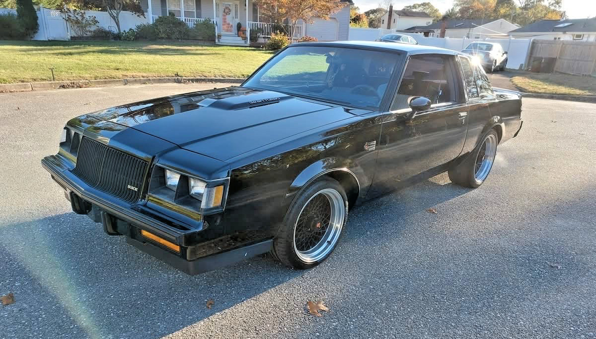 Buick-Grand-National-1987-American-Muscle-Car-15