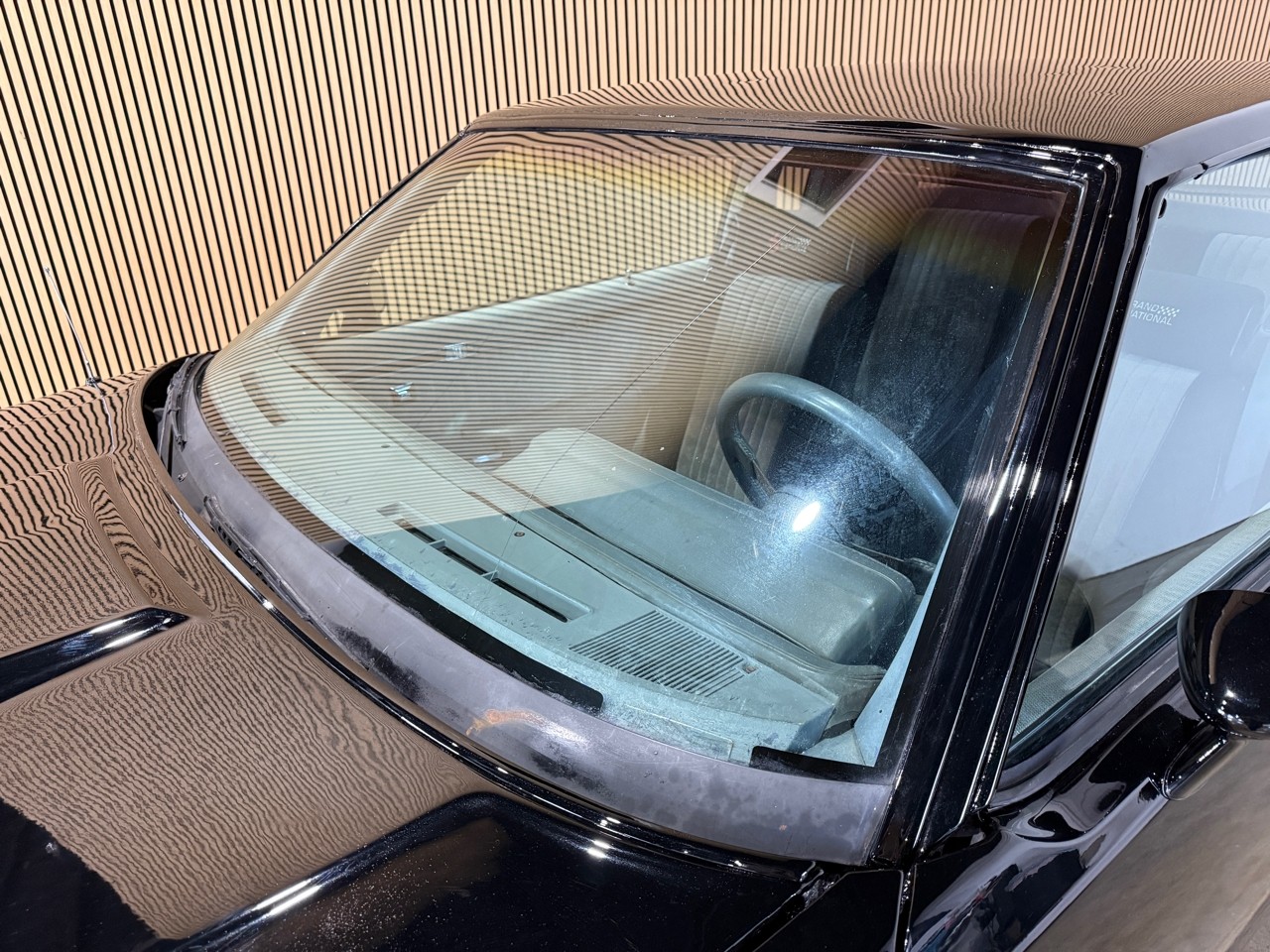 Buick-Grand-National-1987-American-Muscle-Car-16