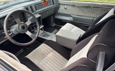 Buick-Grand-National-1987-American-Muscle-Car-18