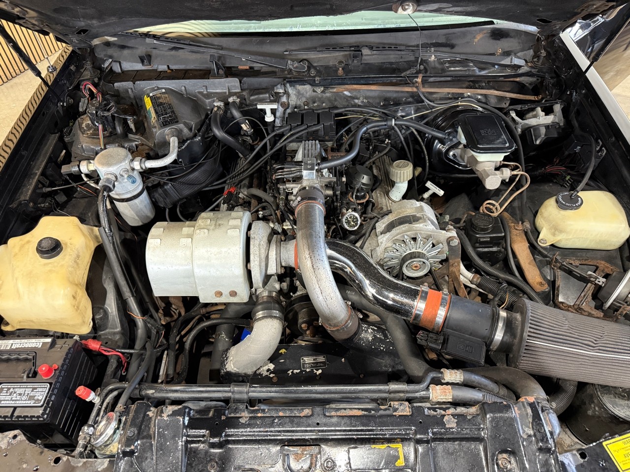 Buick-Grand-National-1987-American-Muscle-Car-28