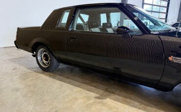 Buick-Grand-National-1987-American-Muscle-Car-5