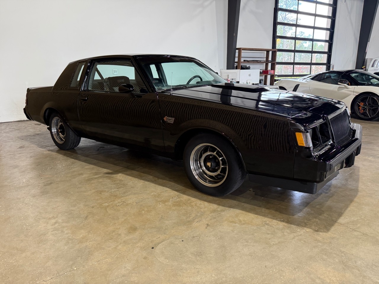 Buick-Grand-National-1987-American-Muscle-Car-6