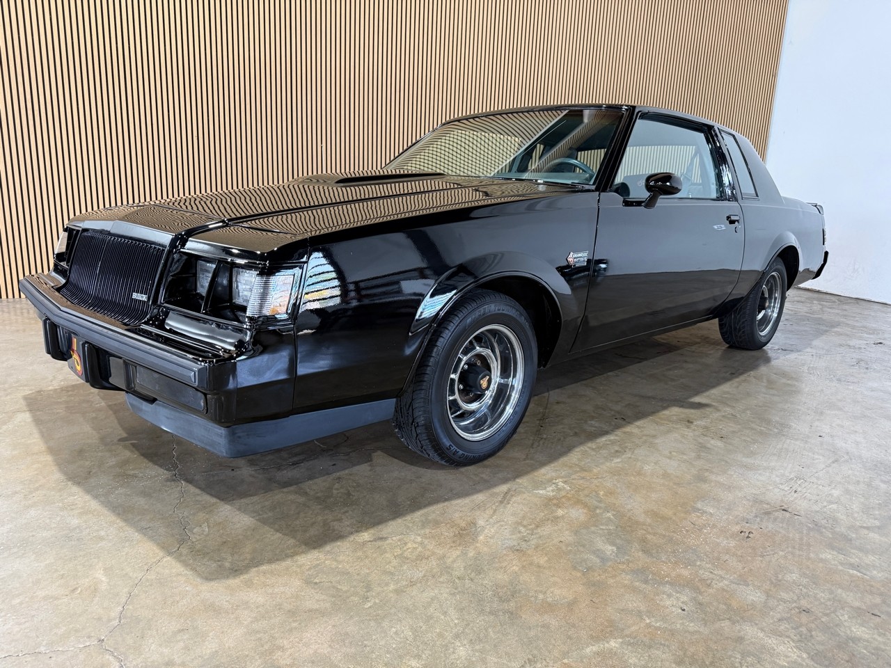 Buick-Grand-National-1987-American-Muscle-Car