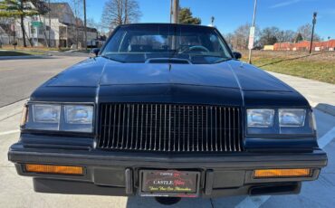 Buick-Grand-National-1987-Coupe-1