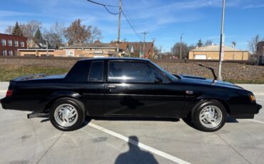 Buick-Grand-National-1987-Coupe-13