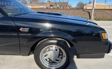 Buick-Grand-National-1987-Coupe-16