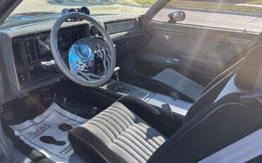 Buick-Grand-National-1987-Coupe-17