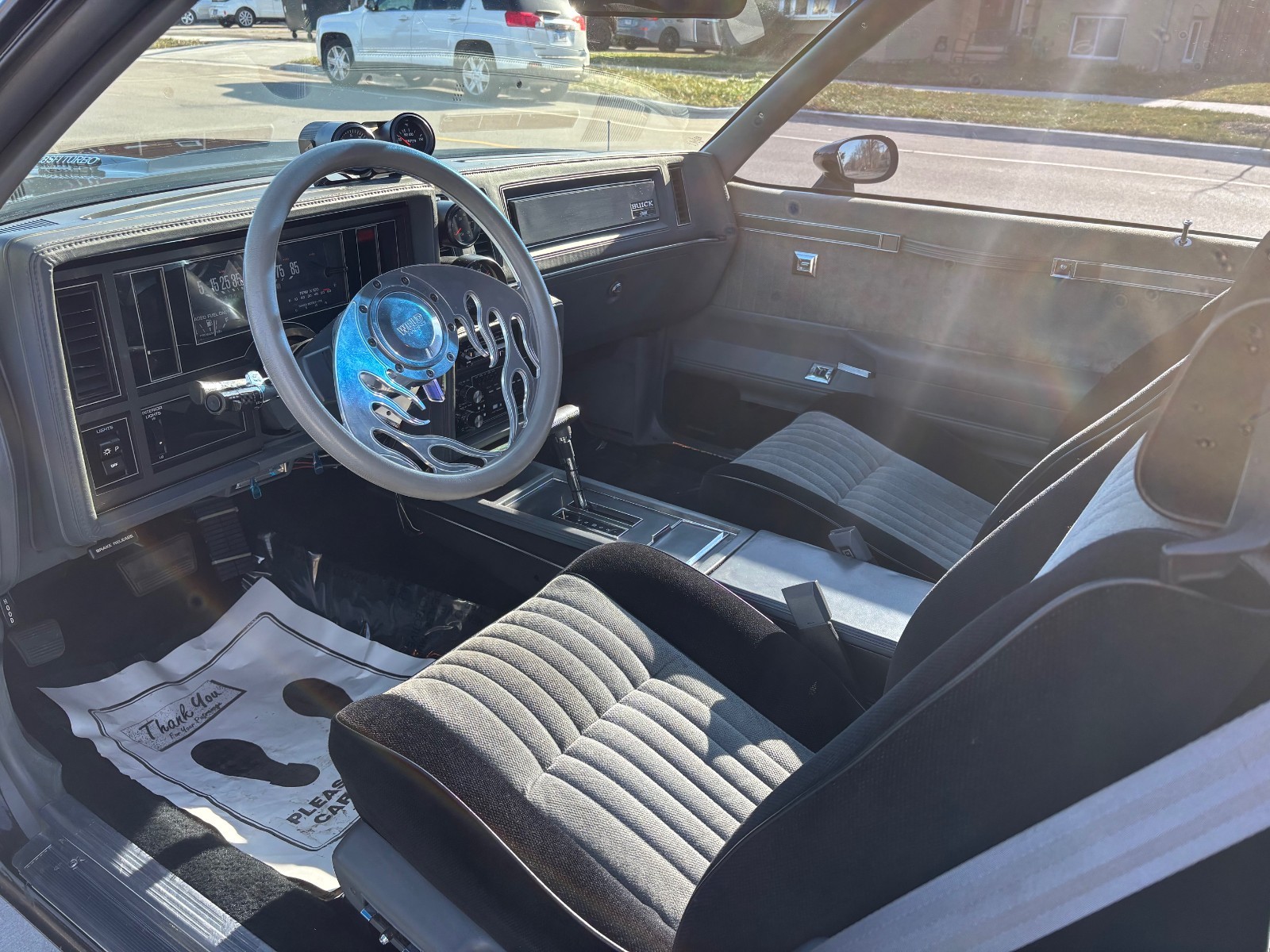 Buick-Grand-National-1987-Coupe-17