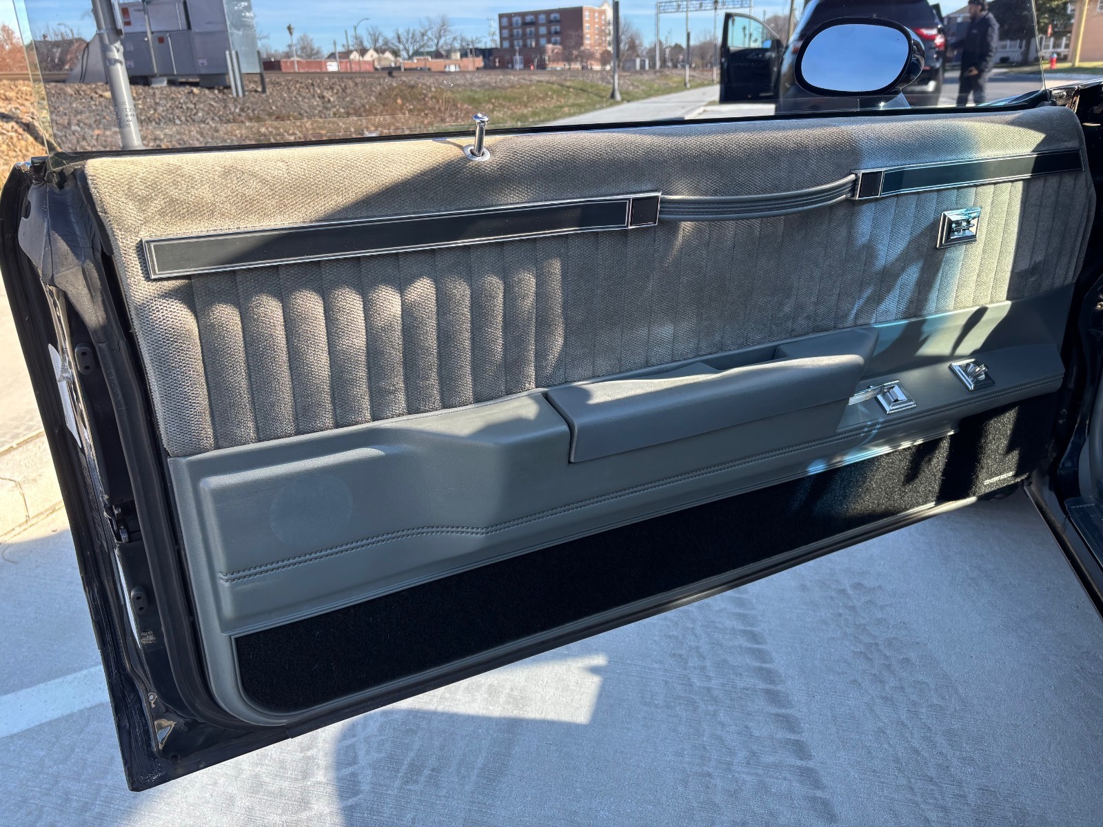 Buick-Grand-National-1987-Coupe-18