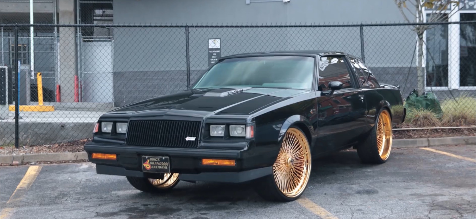 Buick-Grand-National-1987-Coupe-21