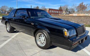 Buick-Grand-National-1987-Coupe
