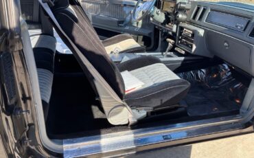 Buick-Grand-National-1987-Coupe-30