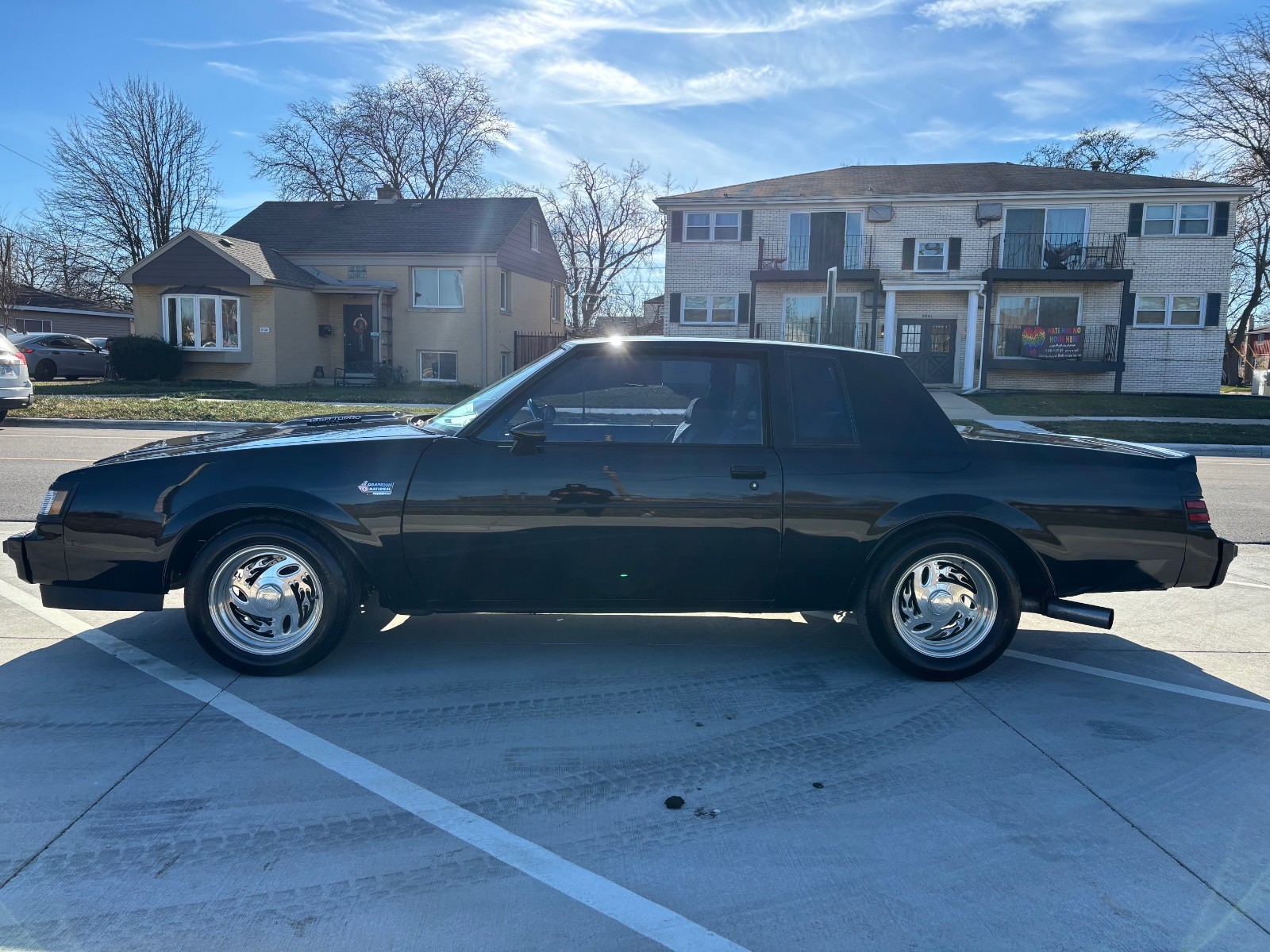 Buick-Grand-National-1987-Coupe-4