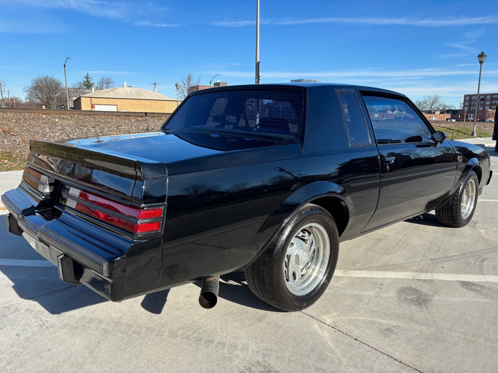 Buick-Grand-National-1987-Coupe-7