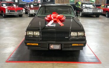 Buick-Grand-national-1987-Black-Gray-17