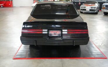 Buick-Grand-national-1987-Black-Gray-22
