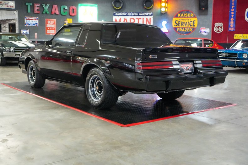Buick-Grand-national-1987-Black-Gray-27
