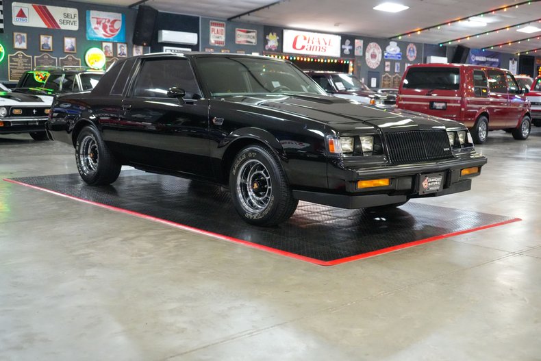 Buick-Grand-national-1987-Black-Gray-29