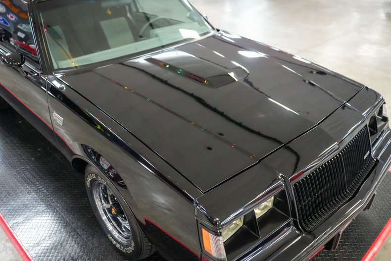 Buick-Grand-national-1987-Black-Gray-33