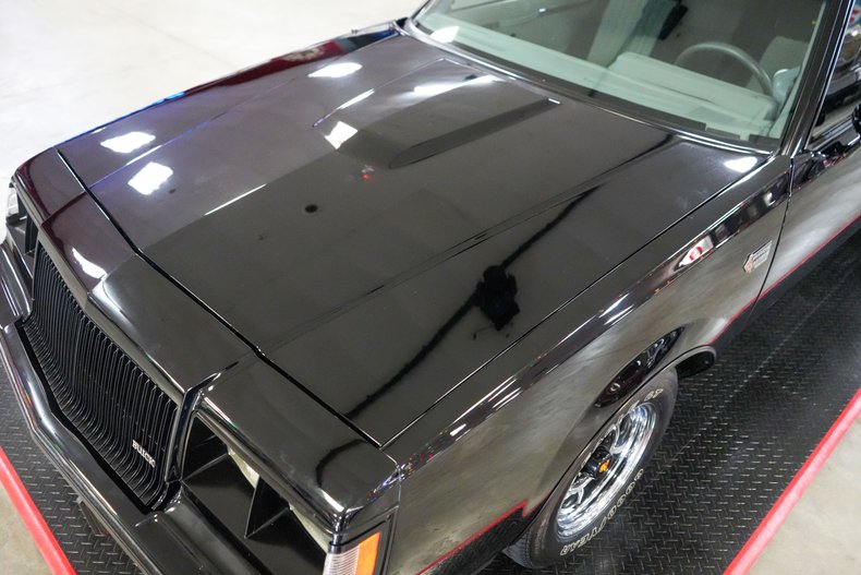 Buick-Grand-national-1987-Black-Gray-34