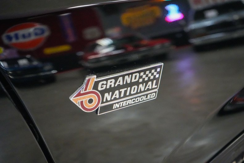 Buick-Grand-national-1987-Black-Gray-46