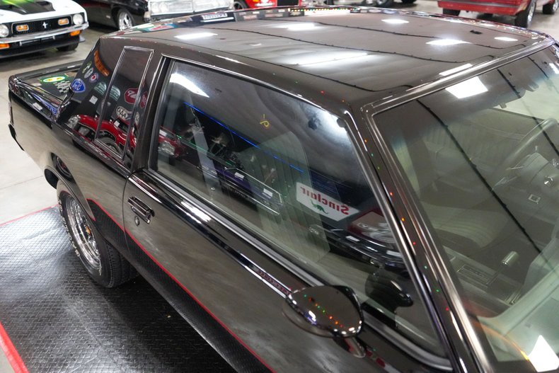 Buick-Grand-national-1987-Black-Gray-48