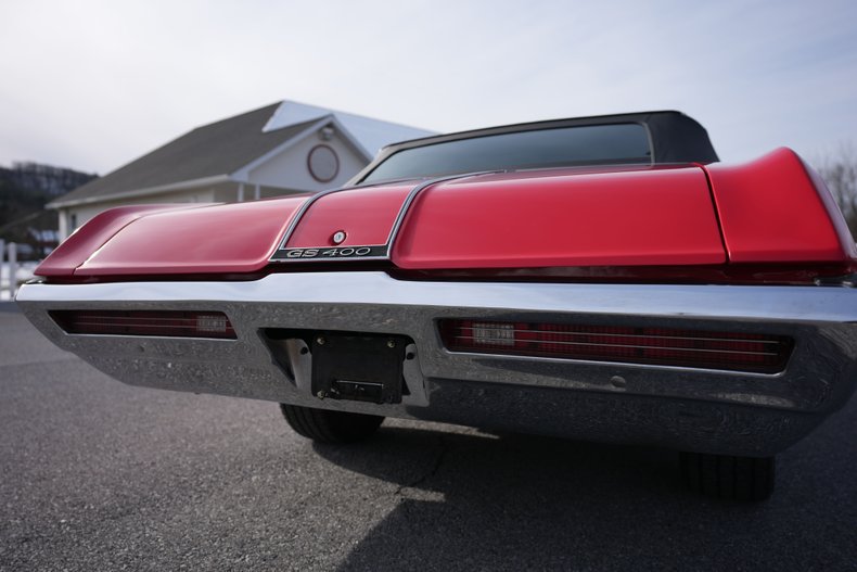 Buick-Gs-400-1968-Red-Black-41