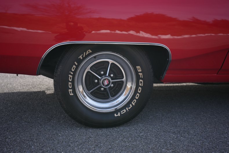 Buick-Gs-400-1968-Red-Black-42
