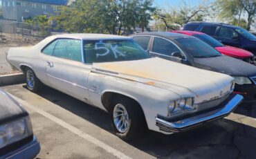 Buick-LeSabre-1973-Coupe-1