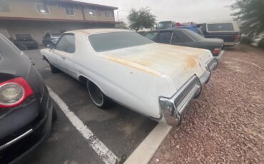 Buick-LeSabre-1973-Coupe-9