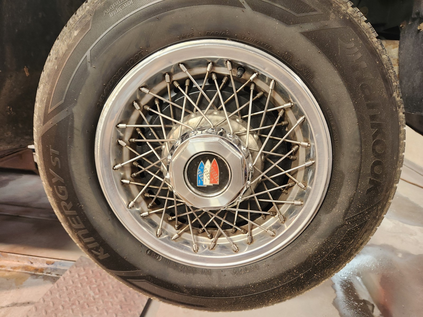 Buick-LeSabre-1985-Sedan-11