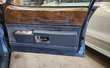 Buick-LeSabre-1985-Sedan-20