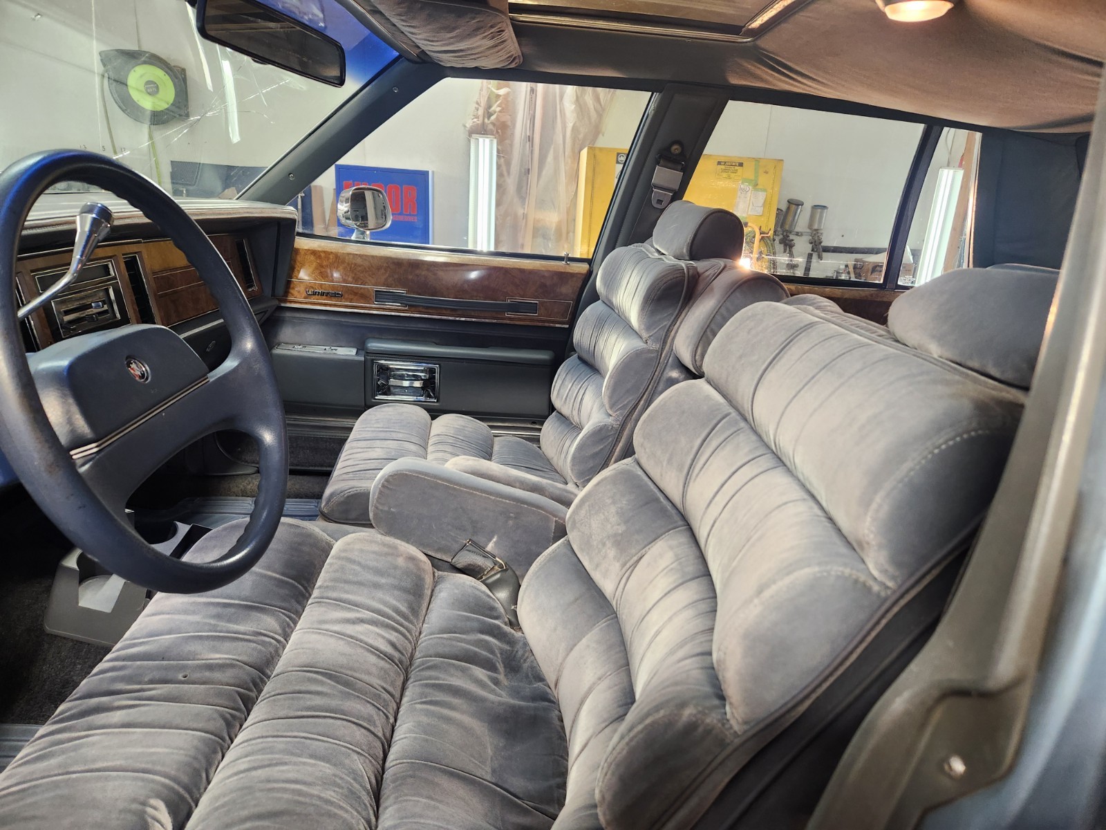 Buick-LeSabre-1985-Sedan-9