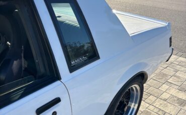 Buick-Regal-1984-Coupe-12