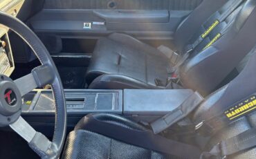 Buick-Regal-1984-Coupe-21