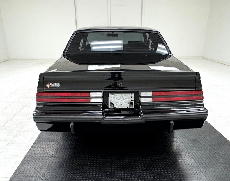Buick-Regal-1987-Black-Gray-1