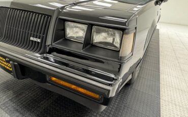 Buick-Regal-1987-Black-Gray-13