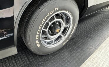 Buick-Regal-1987-Black-Gray-14