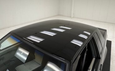 Buick-Regal-1987-Black-Gray-48