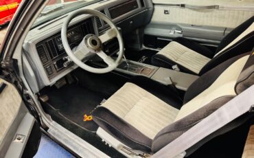 Buick-Regal-1987-Coupe-15