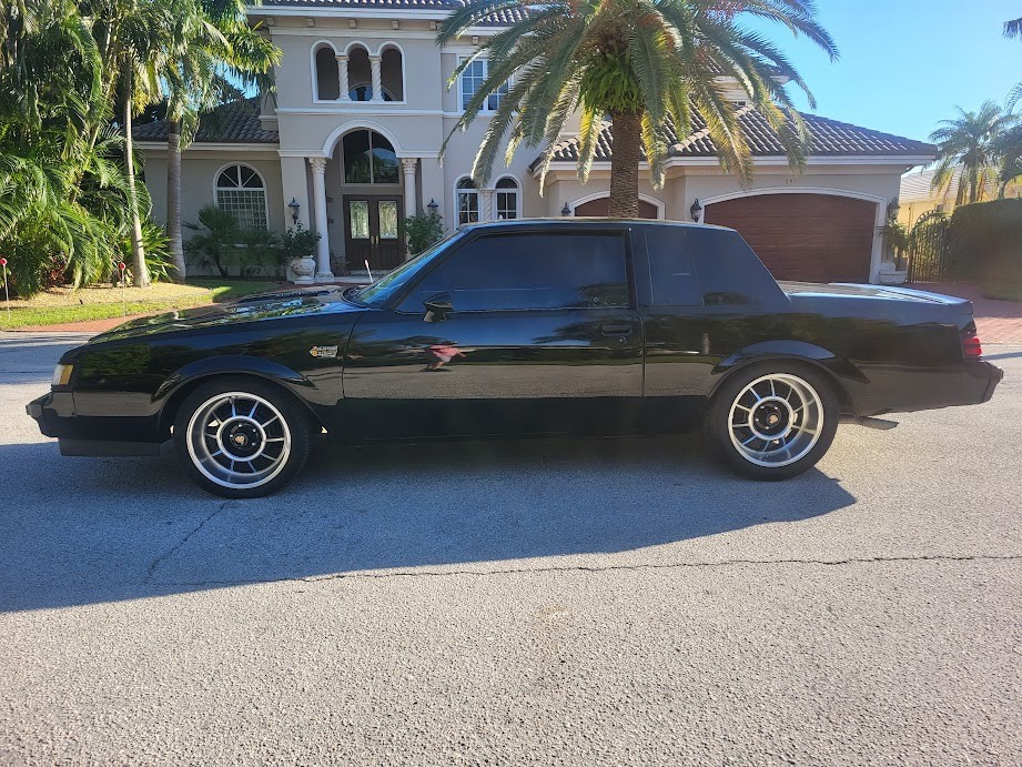 Buick-Regal-1987-Coupe-2