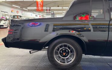 Buick-Regal-1987-Coupe-29