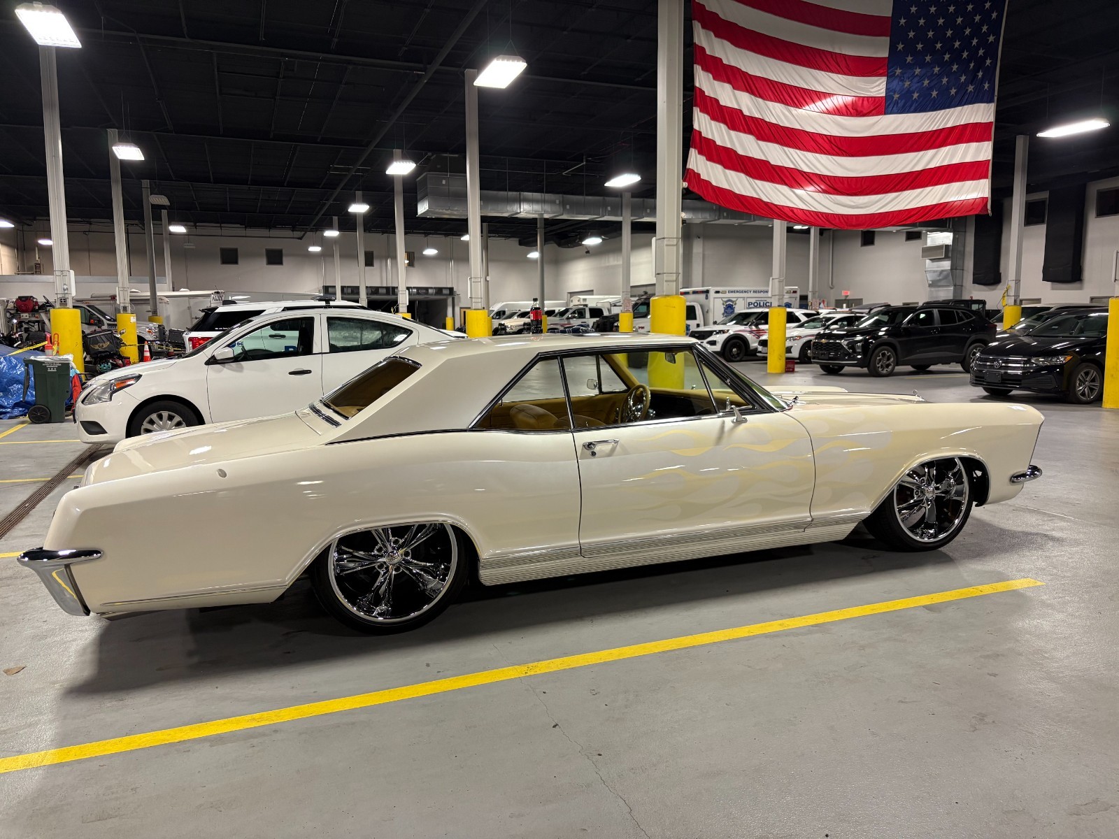 Buick-Riviera-1965-Coupe-1